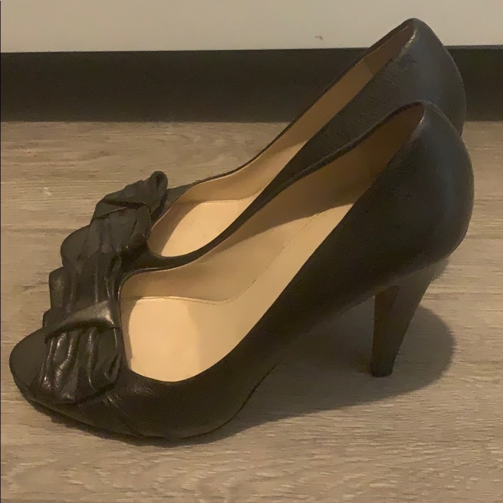 Prada heels - Picture 2 of 5